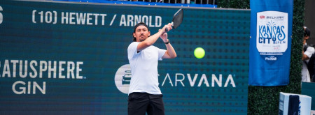 ジュリアン・アーノルド